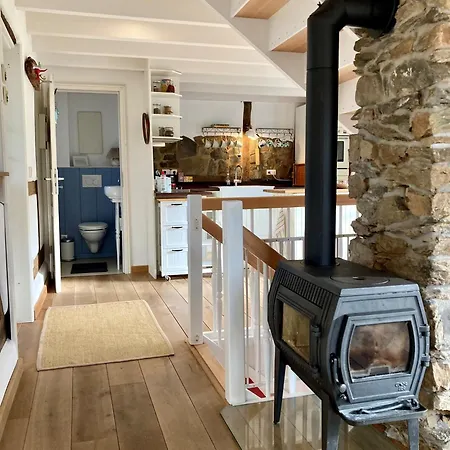 Holiday home Oekologisches Und Modernes Waldhaeuschen *