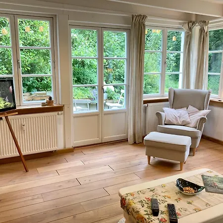Holiday home Oekologisches Und Modernes Waldhaeuschen *